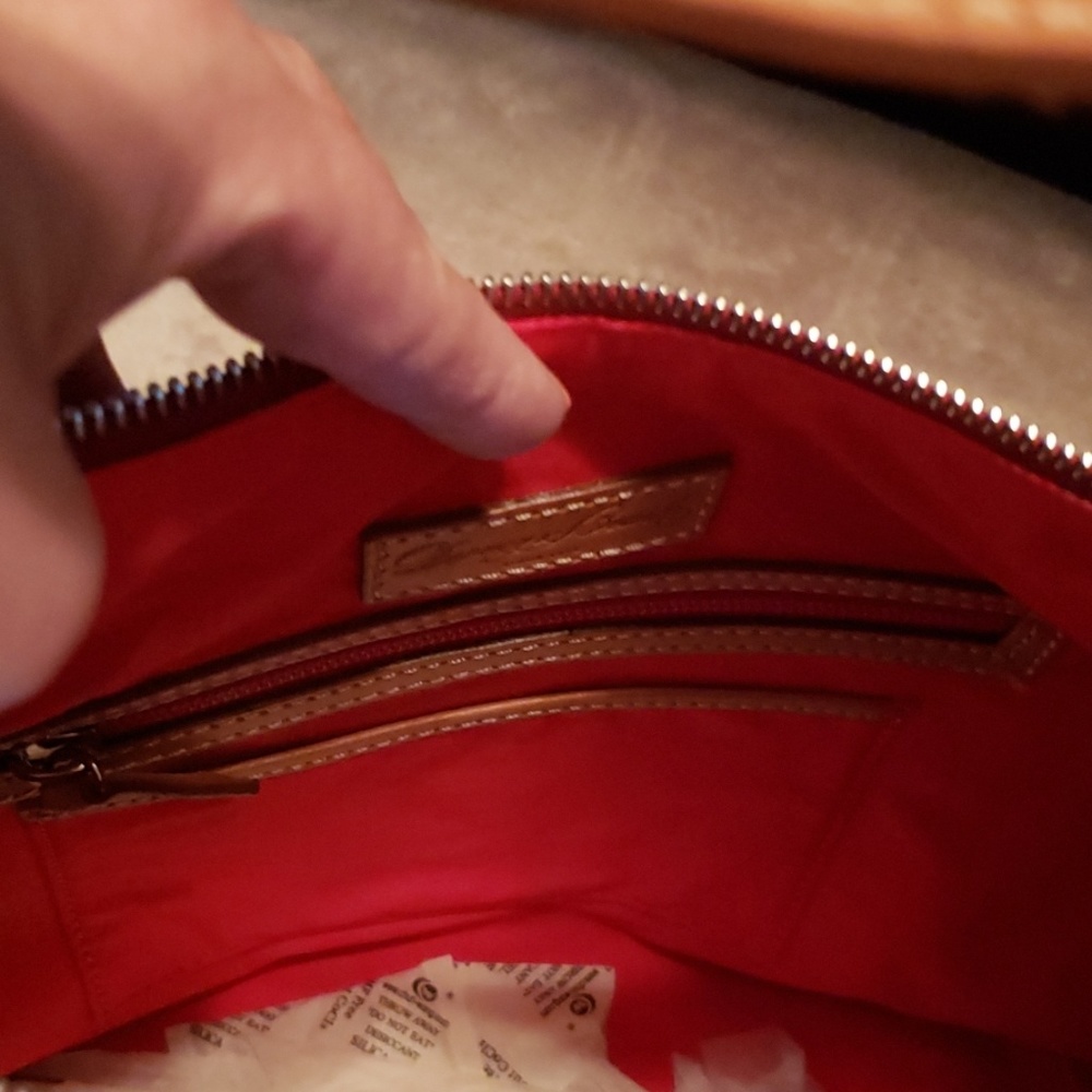 Dooney & Bourke Hobo bag - Picture 5 of 8